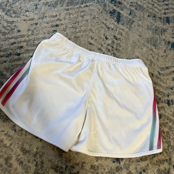Girls Adidas Shorts colorful 3 stripe XL/16 - Picture 4 of 4
